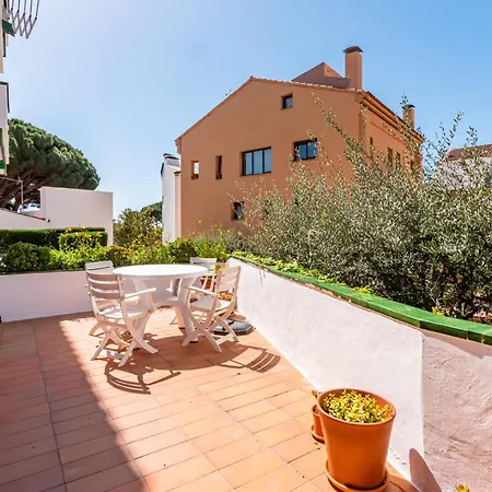 P-2 4 Pax Apartment Calella De Palafrugell