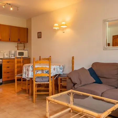 P-2 4 Pax Apartment