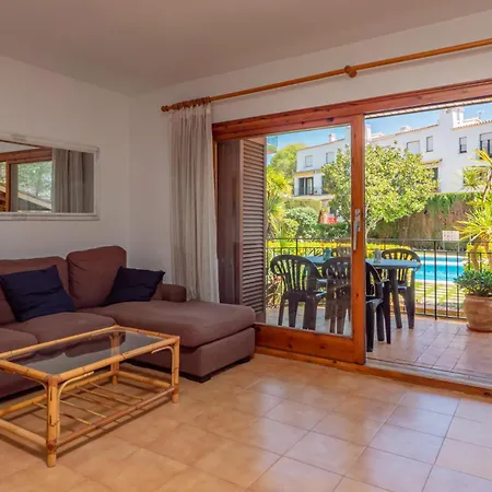 P-2 4 Pax Apartment *
